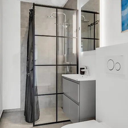 Casa vacanze Beautiful In With Sauna